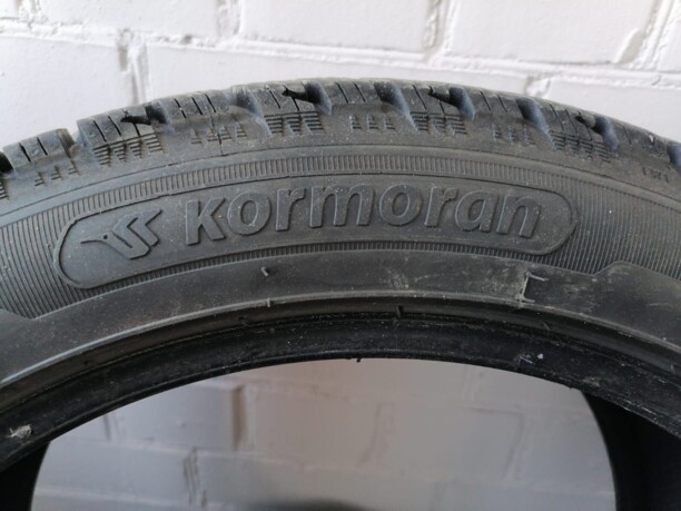 Легковые шины Kormoran Snow 225/45 R17 4 шт.