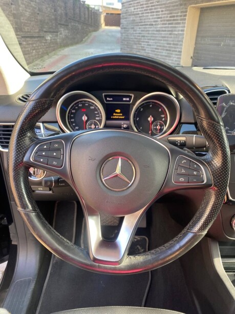 Mercedes-Benz GLE W166, 2016 г.