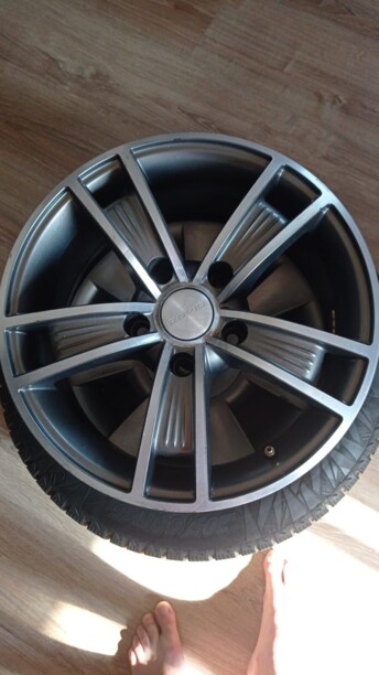 БМВ F30 7x15 5x120 4 шт.