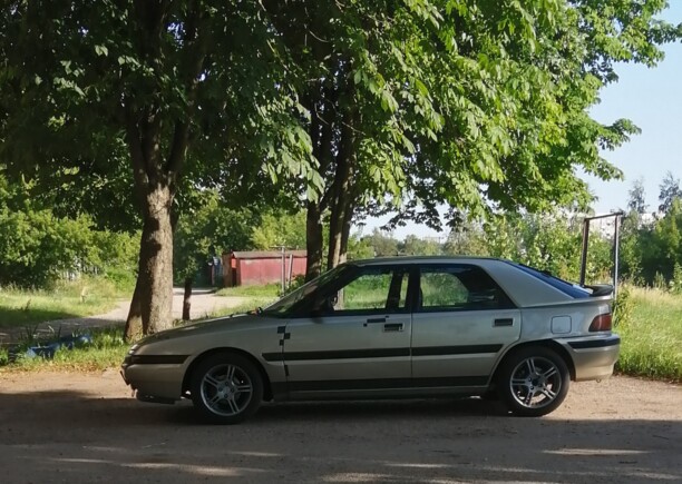Mazda 323F, 1998 г.