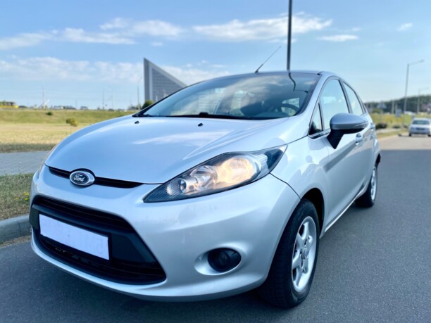 Ford Fiesta VI, 2010 г.