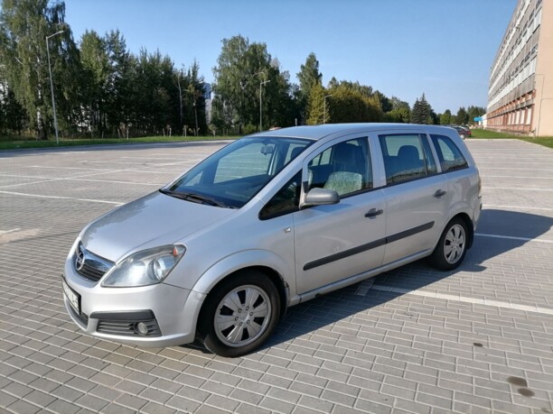 Opel Zafira B, 7 мест, 2005 г.