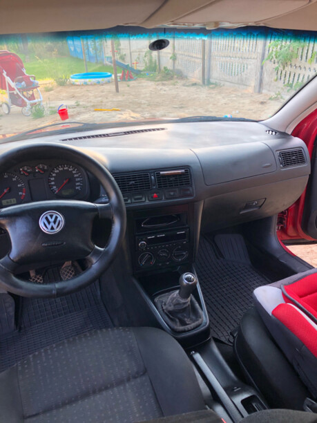 Volkswagen Golf IV, 2002 г.