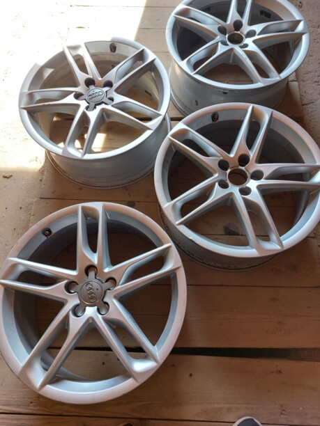 Audi 8.5x19 5x112 4 шт.