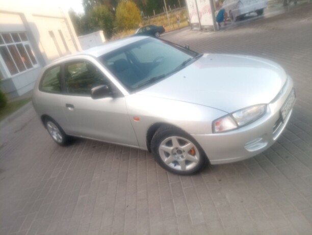 Mitsubishi Colt V, 1996 г.