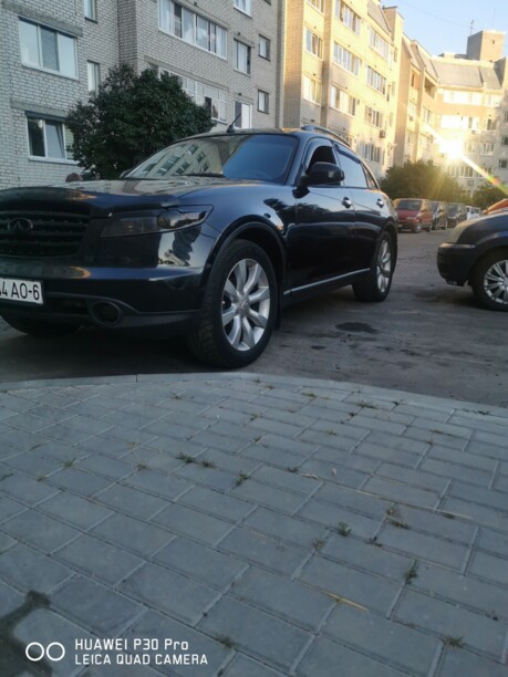 Infiniti FX I, 2003 г.