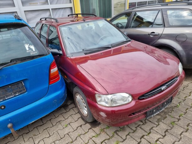 Весь автомобиль на запчасти для Ford Escort V · 2-й рестайлинг 1995 - 2000