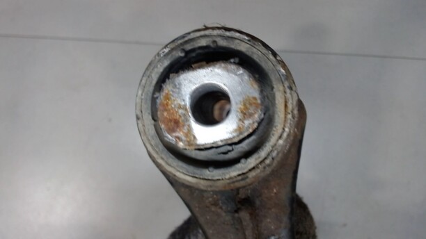Рычаг подвески для Mercedes-Benz E-Класс W124, S124, C124, A124 1984 - 1997