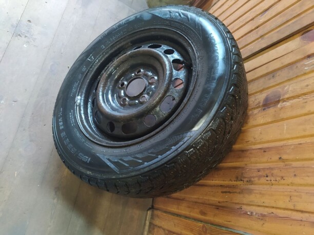 Легковые шины Nokian HAKKAPELIITA R2 195/65 R15 5 шт.