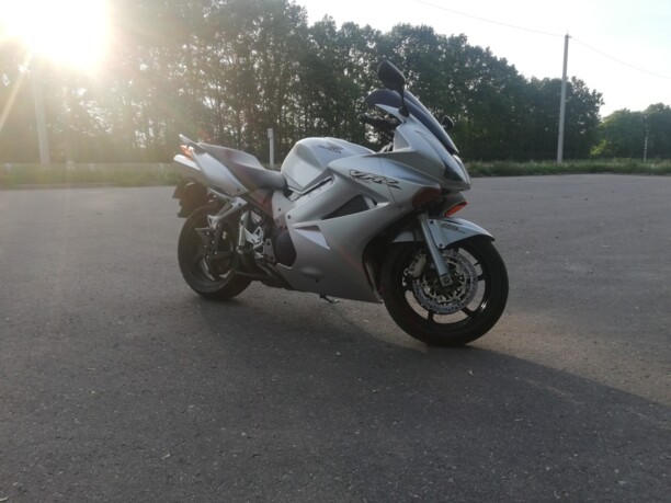 Honda VFR VTEC, 2001 г.