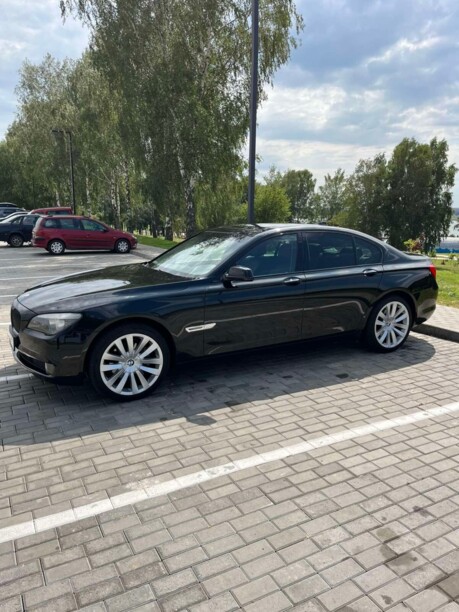 BMW 7 серия F01, F04, 2009 г.