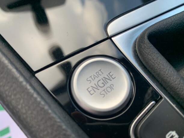Volkswagen Golf GTI VII · Рестайлинг, 2019 г.