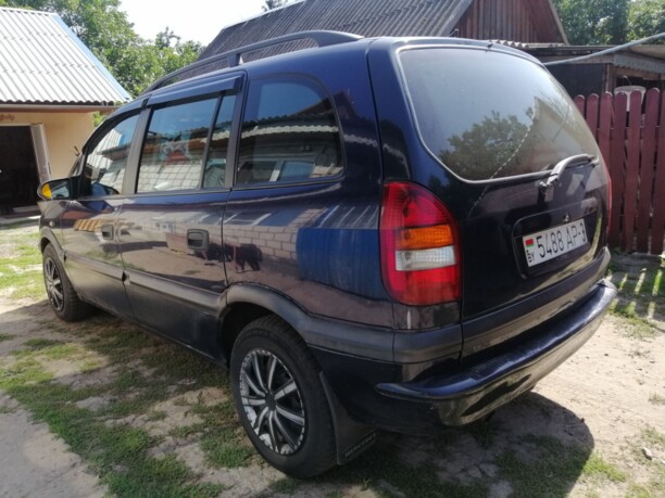 Opel Zafira A, 7 мест, 2000 г.