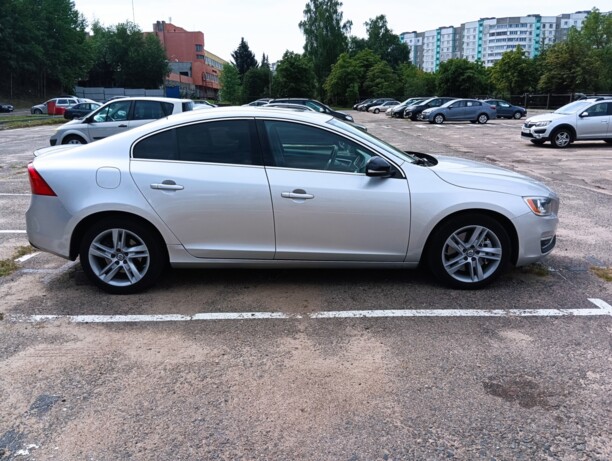 Volvo S60 II · Рестайлинг, 2015 г.