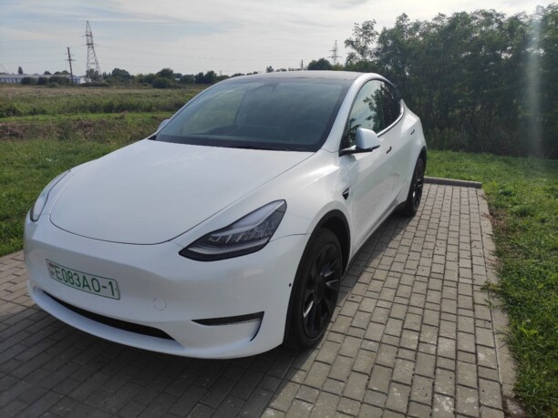 Tesla Model Y, 2021 г.