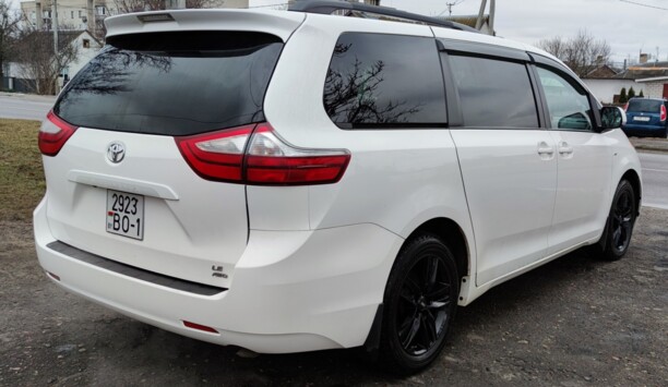 Toyota Sienna III (XL30) · Рестайлинг, 7 мест, 2016 г.