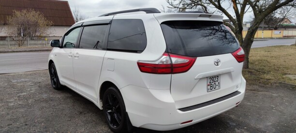 Toyota Sienna III (XL30) · Рестайлинг, 7 мест, 2016 г.