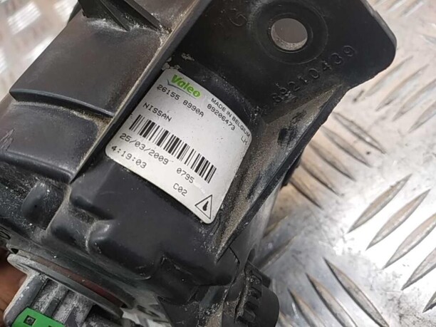 Противотуманная фара в сборе для Nissan Tiida I (C11) 2004 - 2010