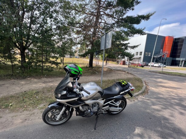 Yamaha FZS FZ6S Fazer, 2004 г.