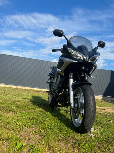 Yamaha FZS FZ6S Fazer, 2004 г.