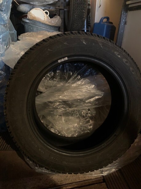 Легковые шины GoodYear R15 185/60 R15 4 шт.