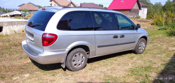 Dodge Grand Caravan IV, 7 мест, 2004 г.