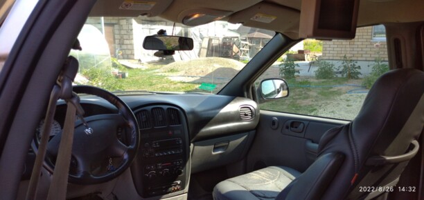 Dodge Grand Caravan IV, 7 мест, 2004 г.