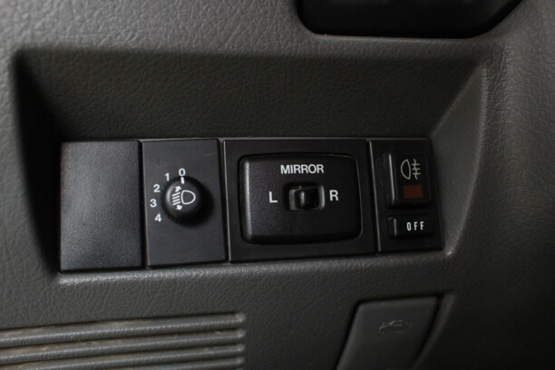 Suzuki Swift II · Рестайлинг, 2003 г.