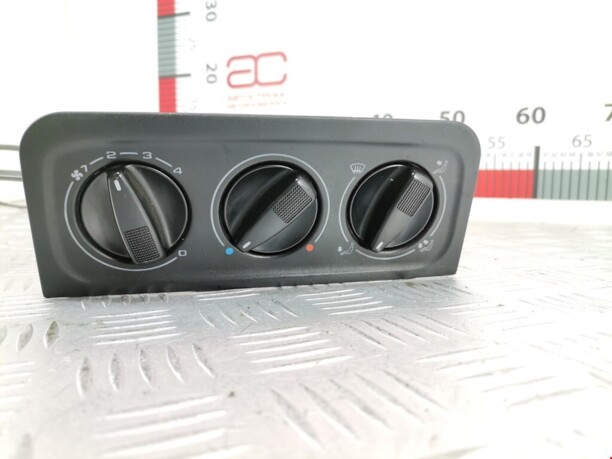 Переключатель отопителя для Volkswagen Golf I 1974-1993