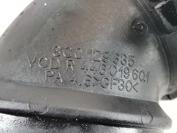 Патрубок турбины для Volkswagen Passat B6 2005-2010