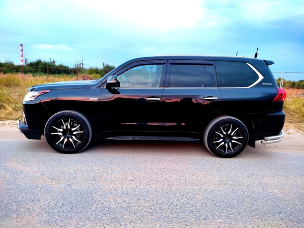 Lexus LX III · 2-й рестайлинг, 2016 г.