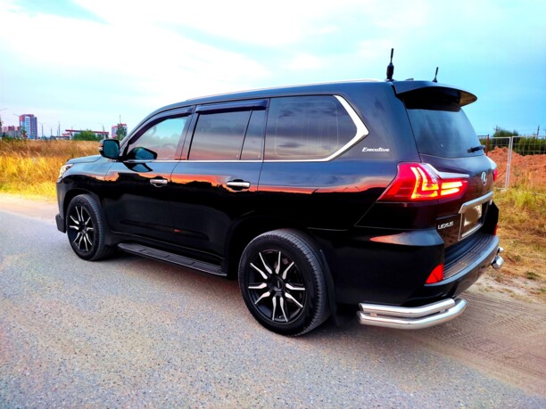 Lexus LX III · 2-й рестайлинг, 2016 г.