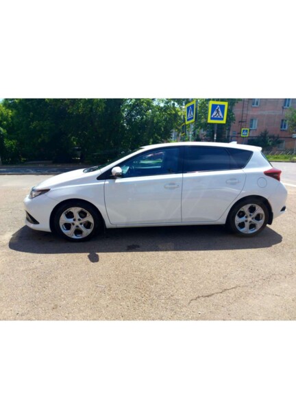 Toyota Auris II (E180) · Рестайлинг, 2017 г.