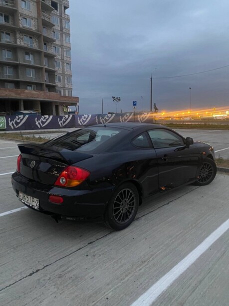 Hyundai Tiburon GK, 2002 г.