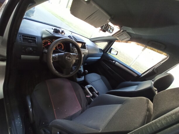 Opel Zafira B, 7 мест, 2007 г.