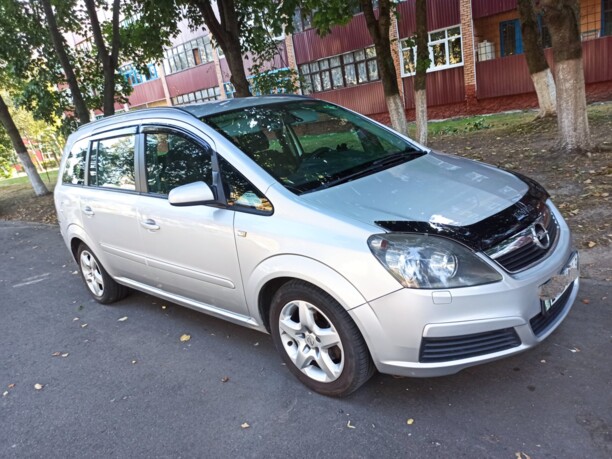 Opel Zafira B, 7 мест, 2007 г.