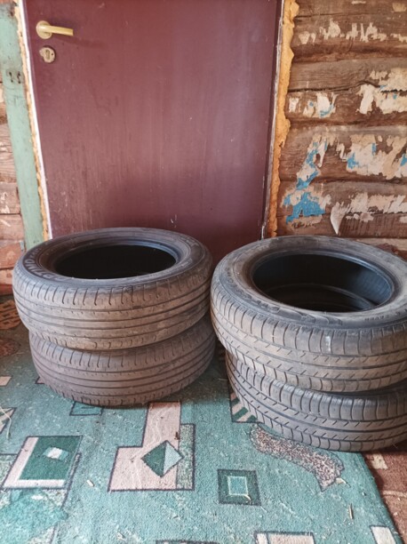 Легковые шины Hankook 195/65 R15 4 шт.