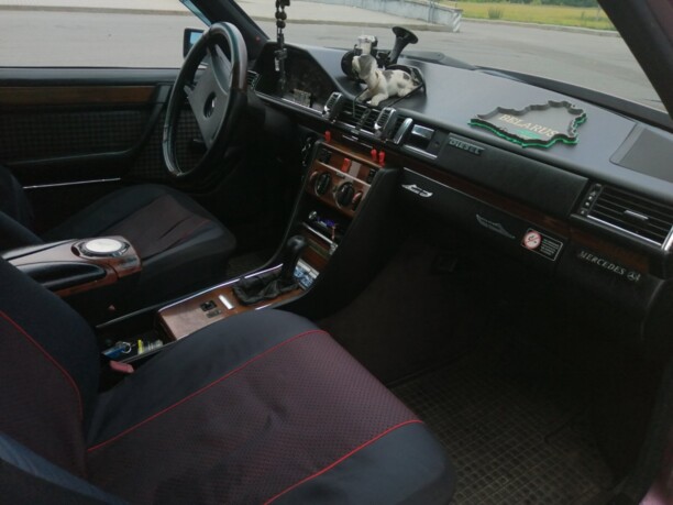 Mercedes-Benz E-Класс W124, S124, C124, A124, 1991 г.