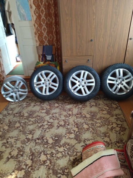 Фольксваген 6.5x16 5x112 4 шт.