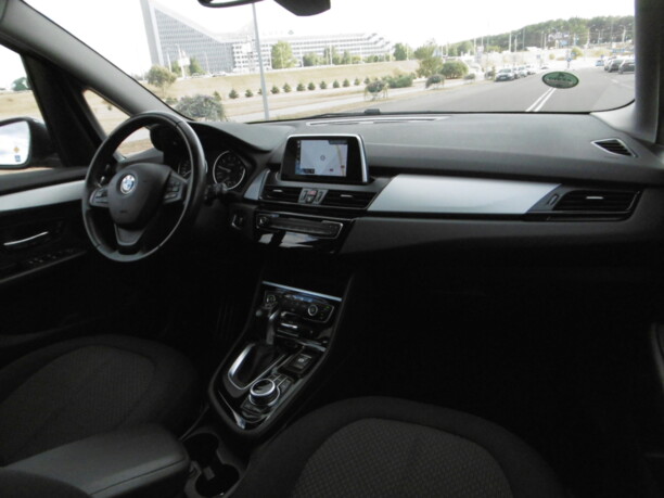 BMW 2 серия Gran Tourer F46, 7 мест, 2017 г.