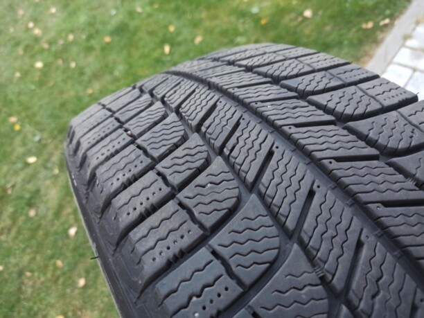 Легковые шины Michelin Michelin 225/55 R17 4 шт.