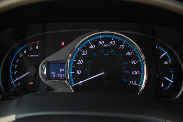 Toyota Sienna III (XL30), 7 мест, 2013 г.