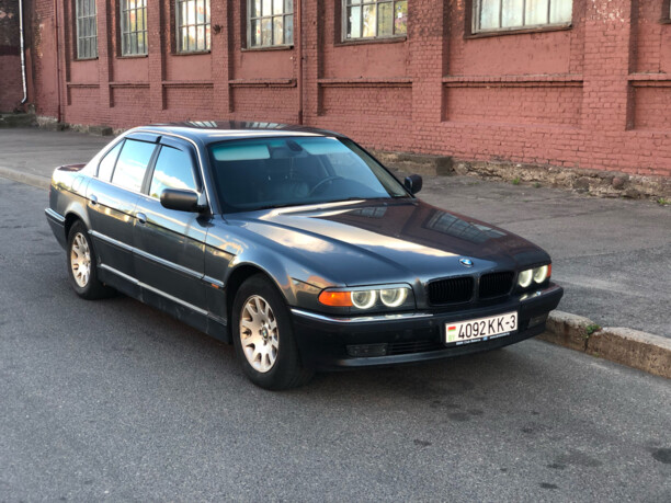BMW 7 серия E38, 1999 г.