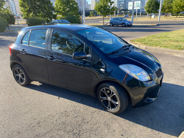 Toyota Yaris II (XP9), 2006 г.
