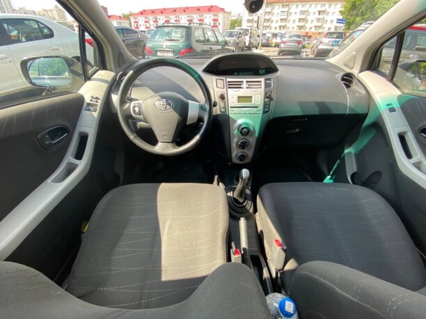 Toyota Yaris II (XP9), 2006 г.