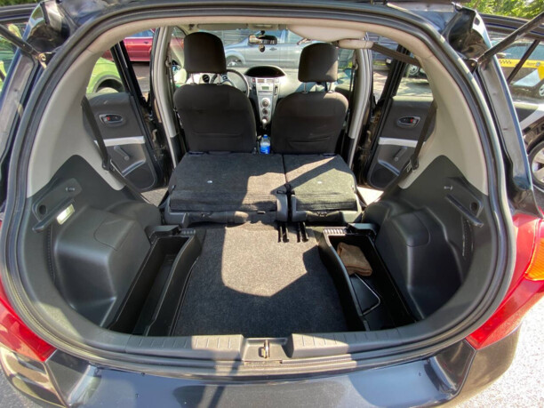 Toyota Yaris II (XP9), 2006 г.