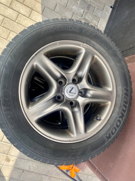 Легковые шины Hankook 215/60 R16 4 шт.