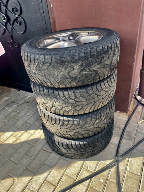 Легковые шины Hankook 215/60 R16 4 шт.