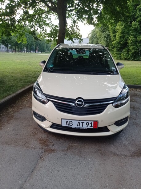 Opel Zafira C · Рестайлинг, 7 мест, 2019 г.