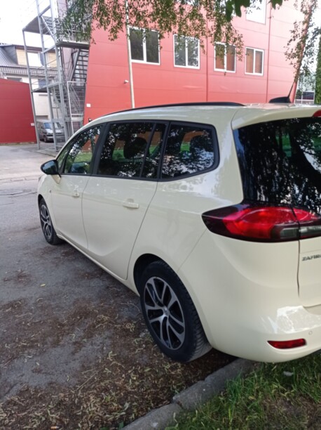 Opel Zafira C · Рестайлинг, 7 мест, 2019 г.